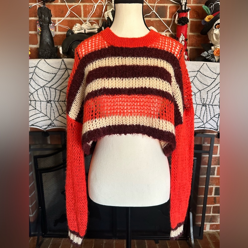Kimchi Blue Kingston Pullover Sweater Size XS - Picture 5 of 12